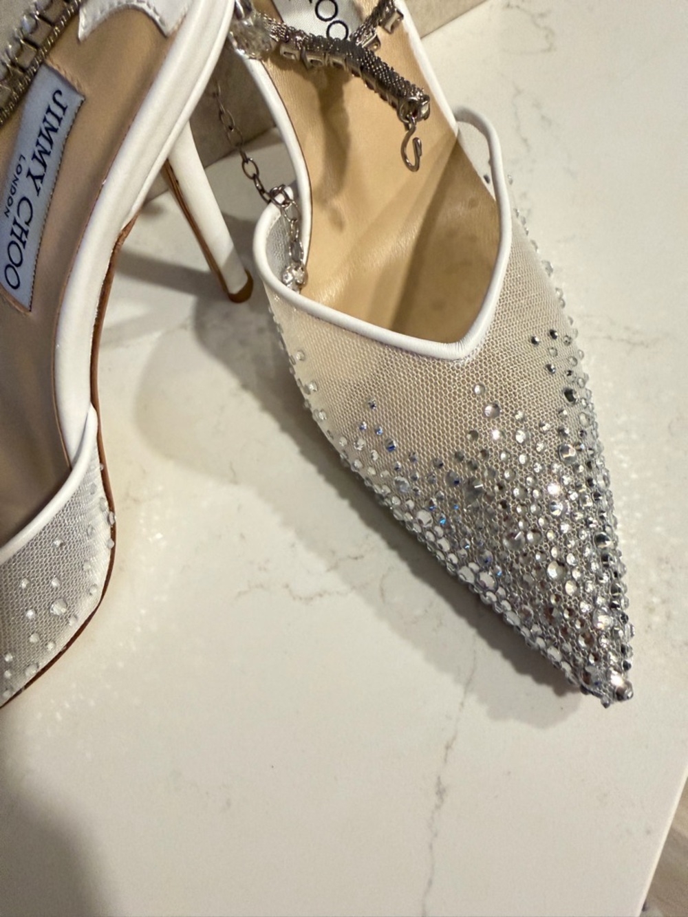 Jimmy Choo Saeda crystal-embellished pumps - Picture 9 of 11